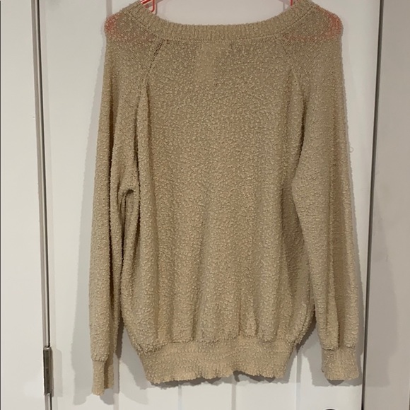NWT Oatmeal sweater - Picture 2 of 4